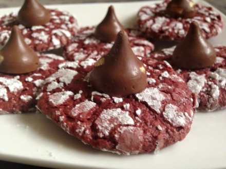 Red velvet crinkle cookies with hershey kiss