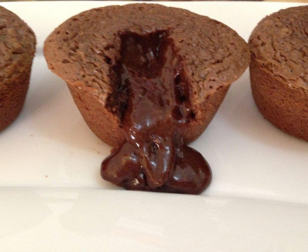 Molten lava cake