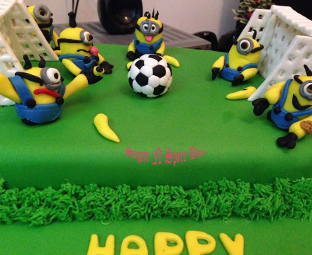 Minion themed cake