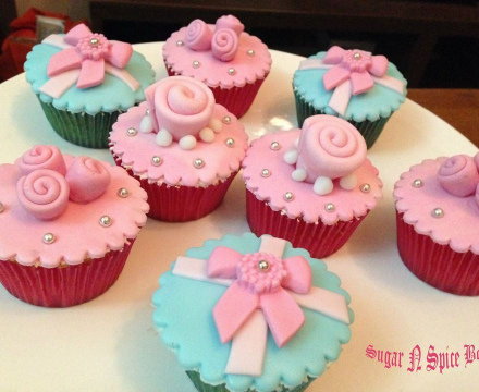 Fondant engagement themed cupcakes