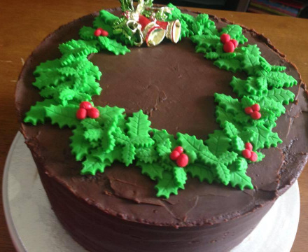 Christmas themed ganache cake