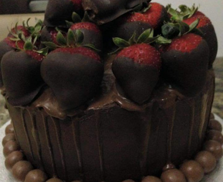 Chocolate ganache Cake with Strawberries